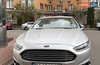 Седан Ford Fusion 2015 в Києві