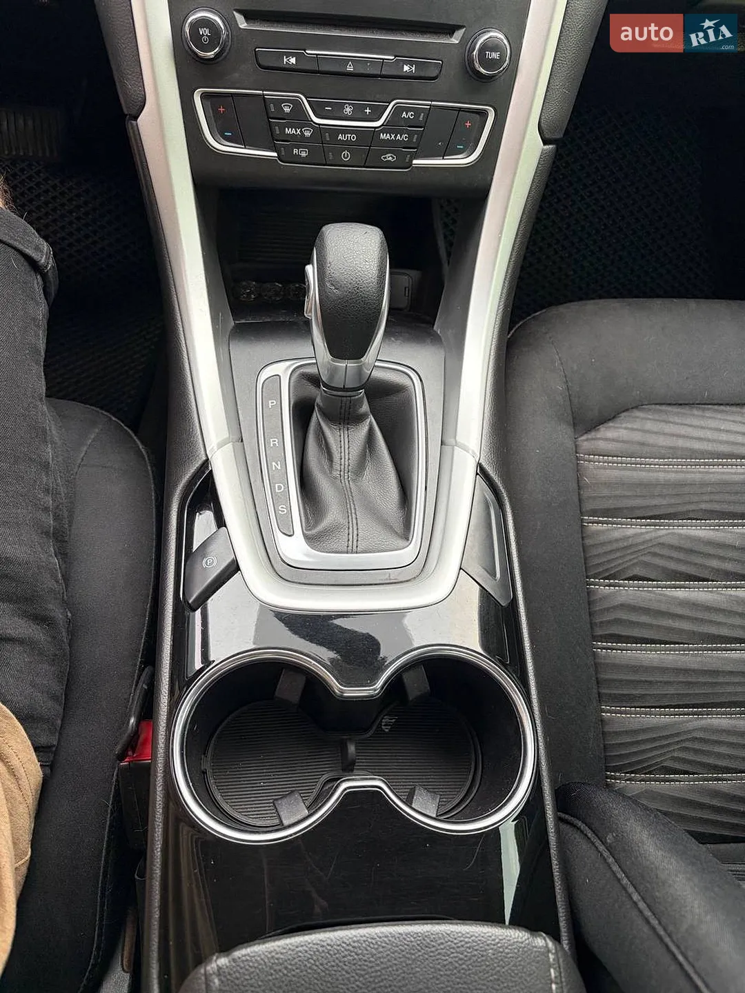 2015 Ford Fusion - мініатюра 16
