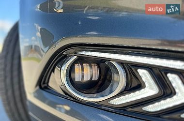 Седан Ford Fusion 2015 в Буську