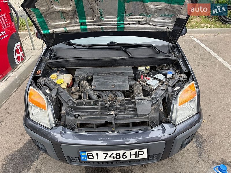 Хетчбек Ford Fusion 2008 в Києві