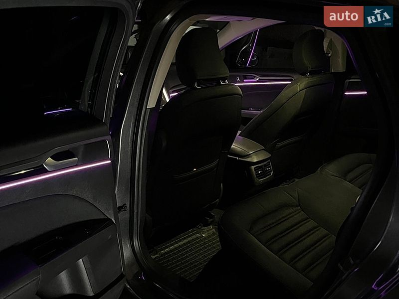 Седан Ford Fusion 2015 в Буську