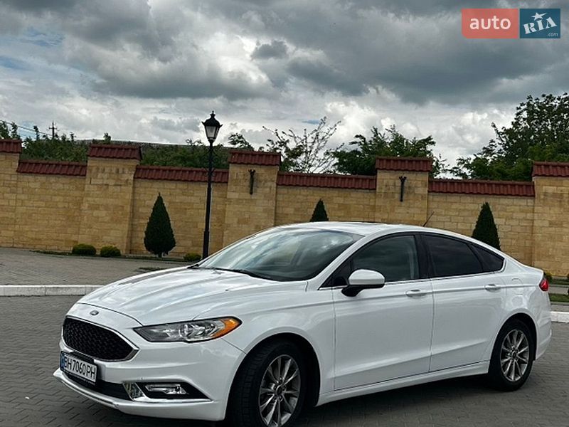 Ford Fusion 2016