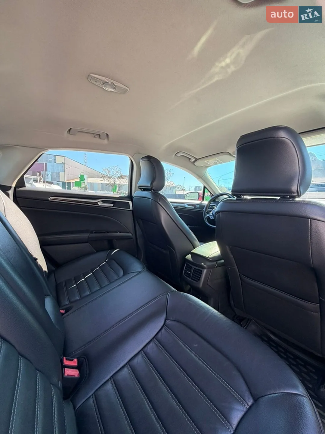 2016 Ford Fusion - мініатюра 20
