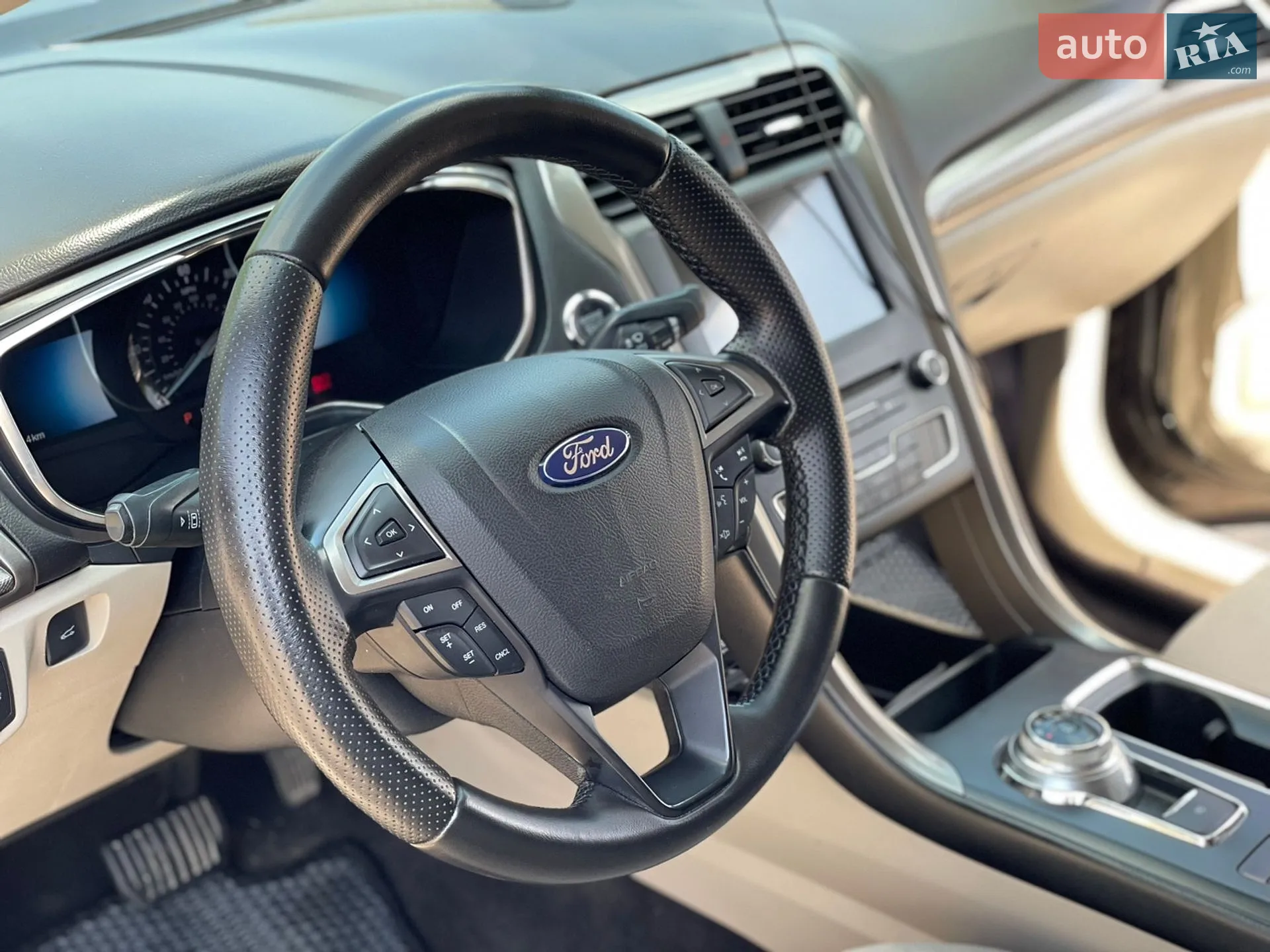 2017 Ford Fusion - мініатюра 21