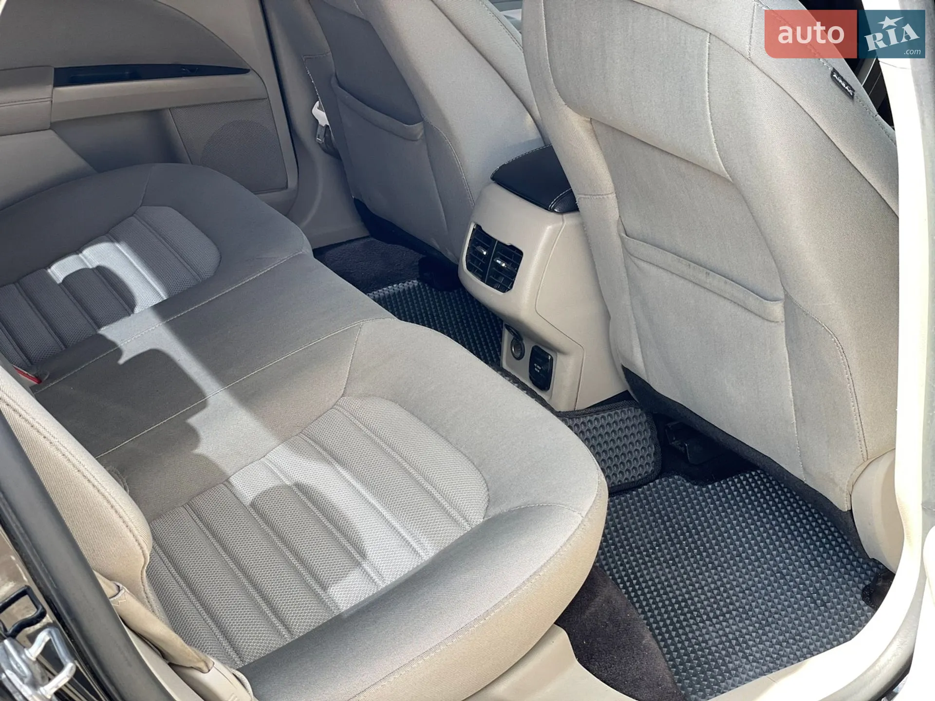 2017 Ford Fusion - мініатюра 27