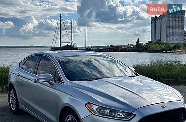 Седан Ford Fusion 2014 в Николаеве