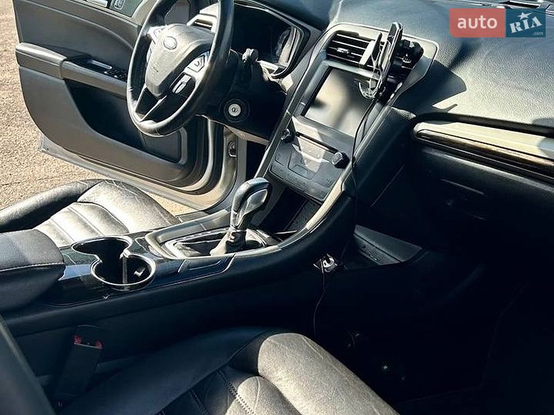 Седан Ford Fusion 2014 в Миколаєві