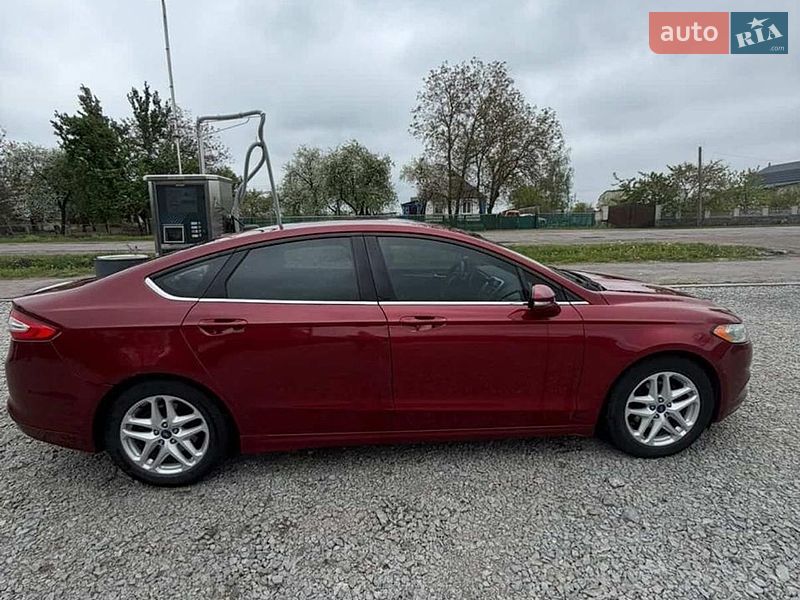 Седан Ford Fusion 2014 в Житомире