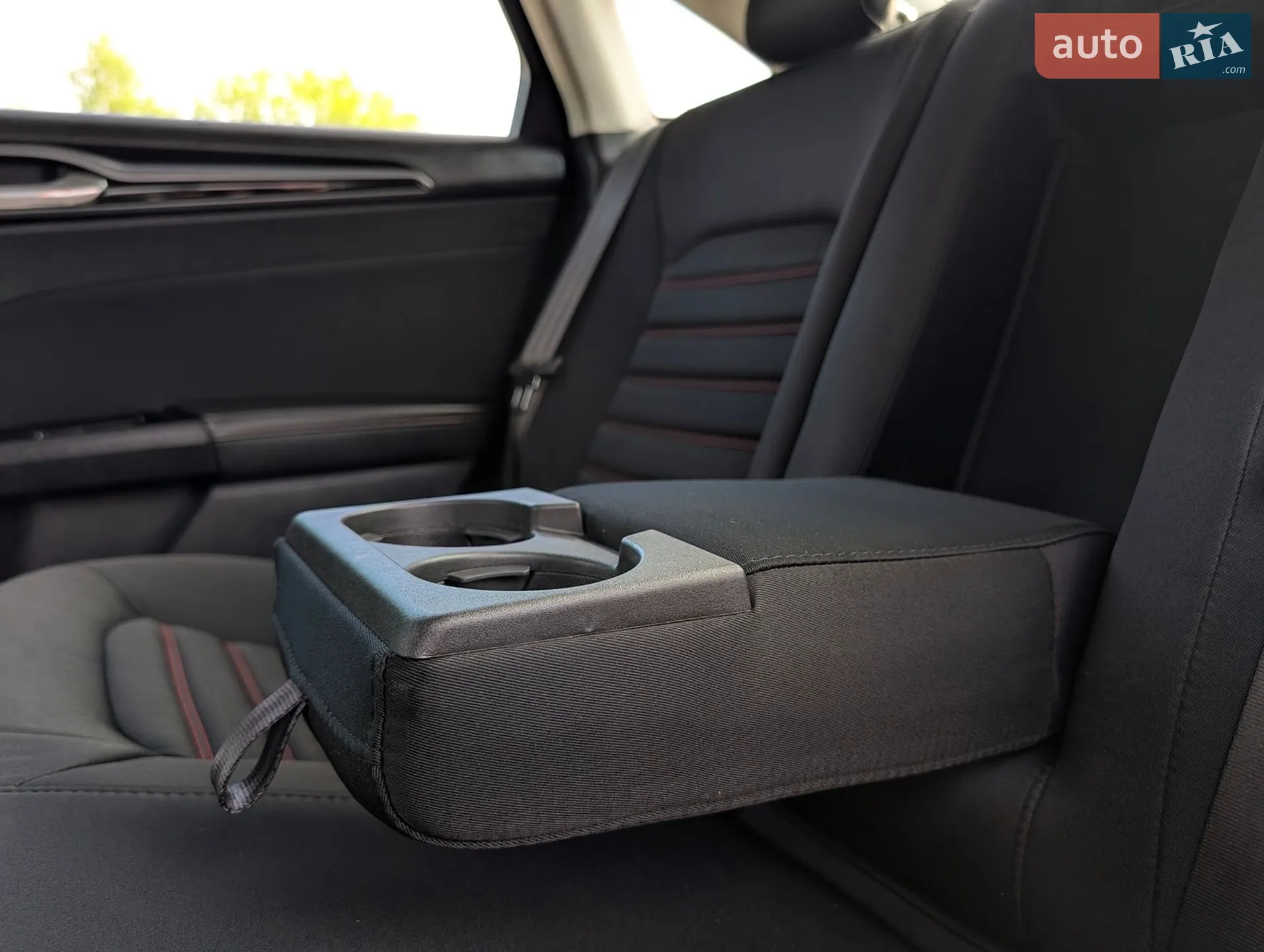 2015 Ford Fusion - мініатюра 27