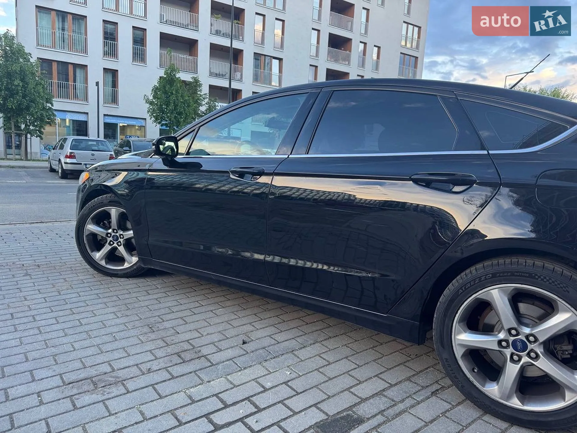 2016 Ford Fusion - мініатюра 8