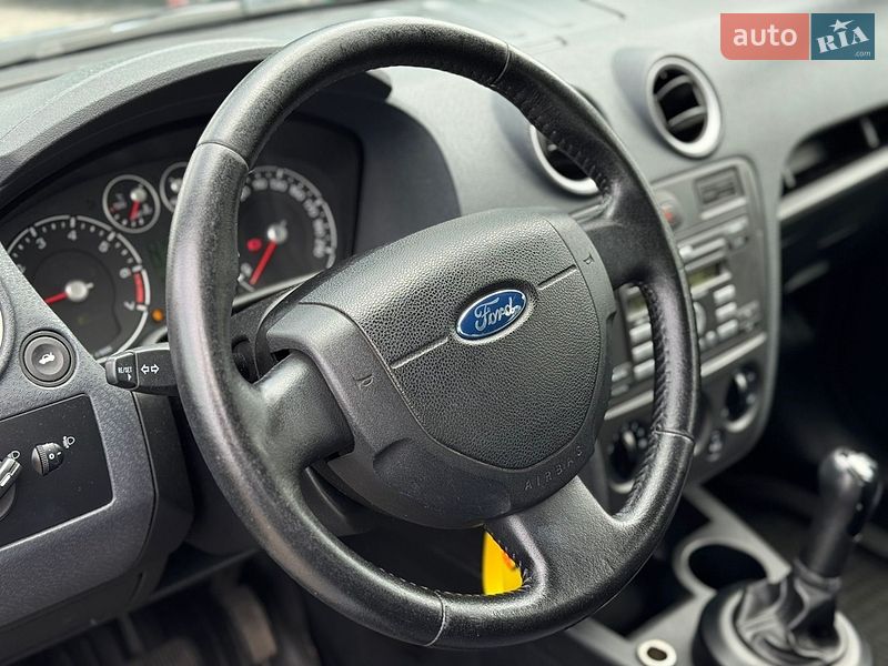 Хэтчбек Ford Fusion 2007 в Умани