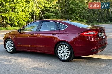 Седан Ford Fusion 2016 в Хмельнике