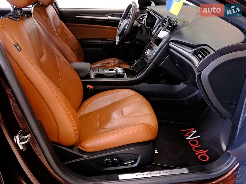 Седан Ford Fusion 2019 в Одесі