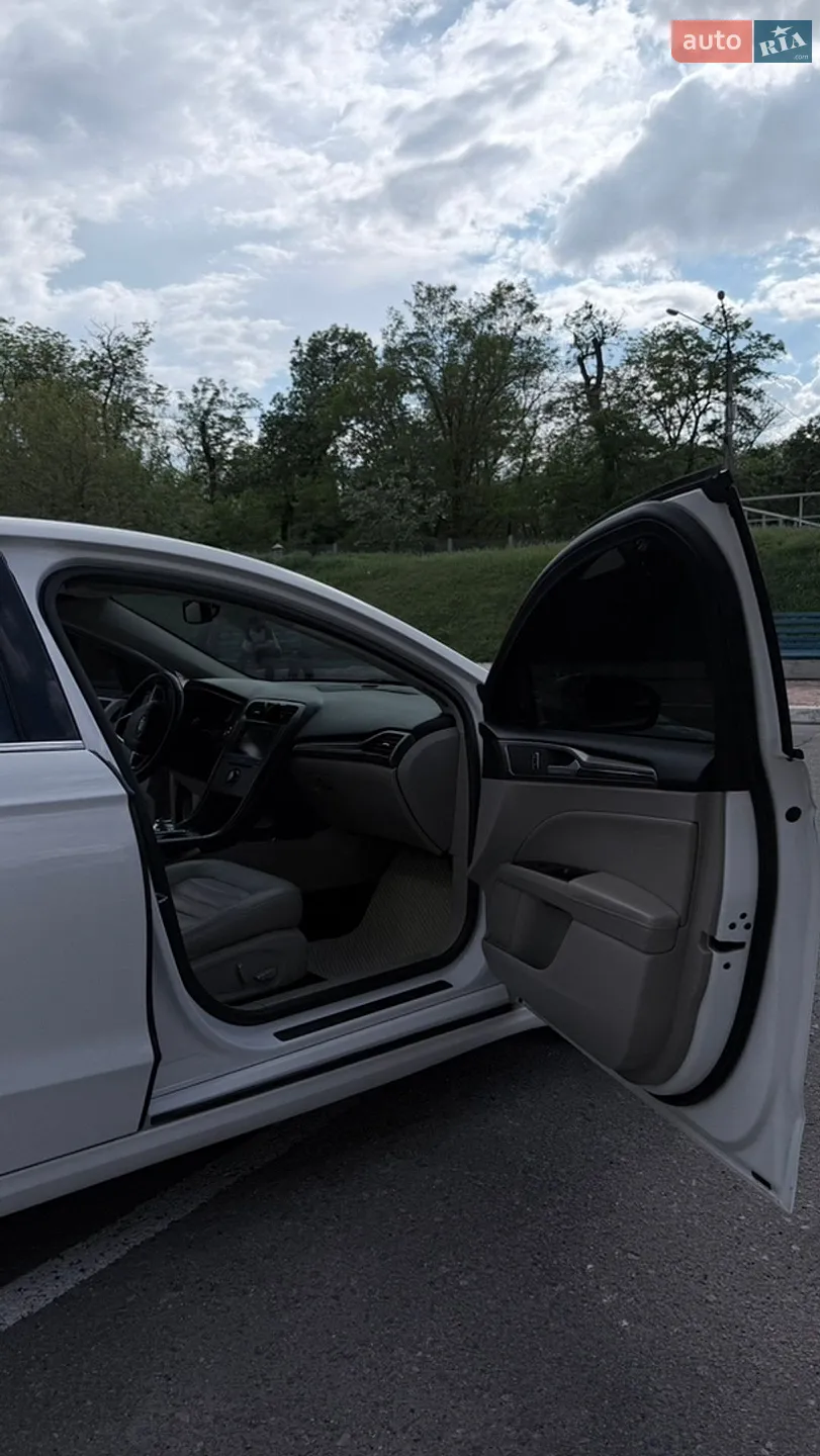 2016 Ford Fusion - мініатюра 12