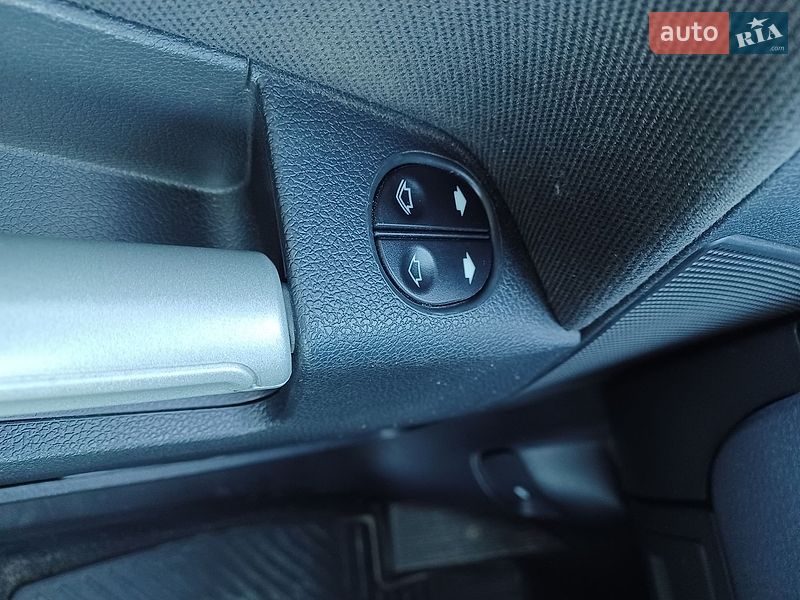 Хетчбек Ford Fusion 2011 в Києві