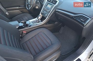 Седан Ford Fusion 2015 в Василькові