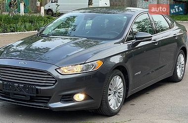 Седан Ford Fusion 2013 в Одесі