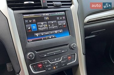 Седан Ford Fusion 2013 в Одесі