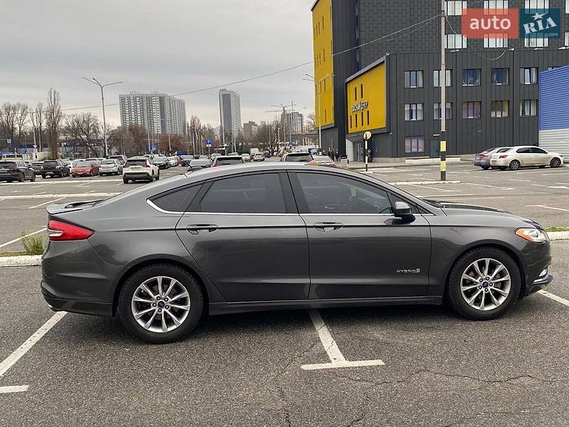 Седан Ford Fusion 2017 в Киеве