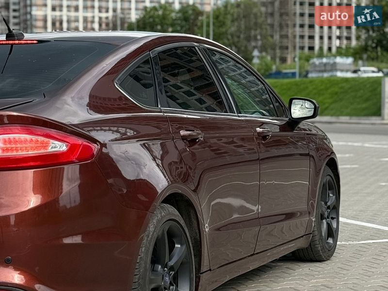 Седан Ford Fusion 2016 в Киеве фото 5 Седан Ford Fusion 2016 в Киеве