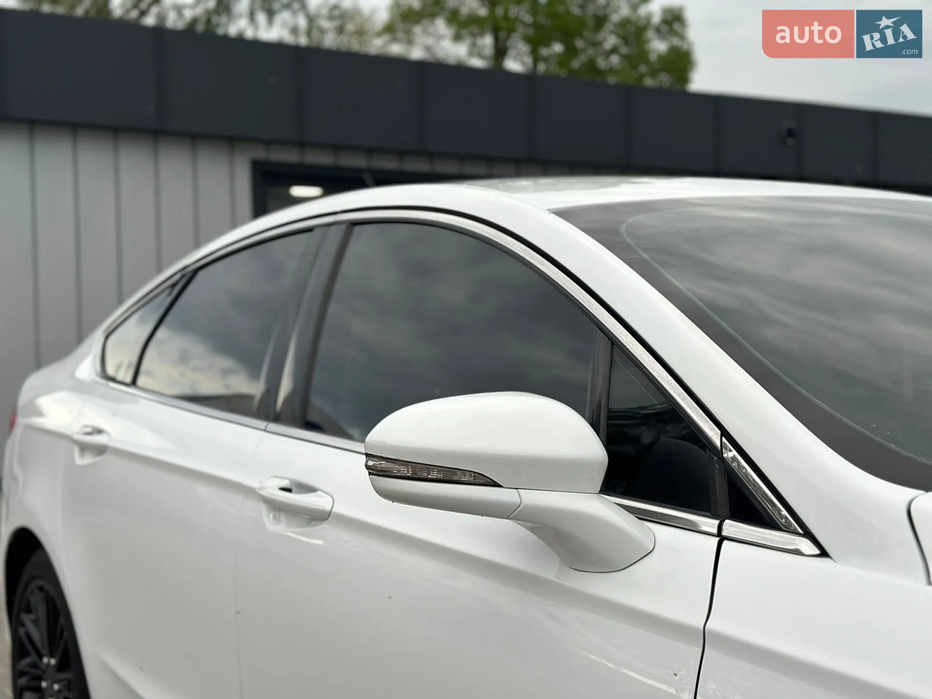 2013 Ford Fusion - мініатюра 15
