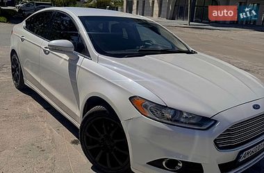 Седан Ford Fusion 2014 в Звягелі