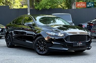 Седан Ford Fusion 2015 в Києві