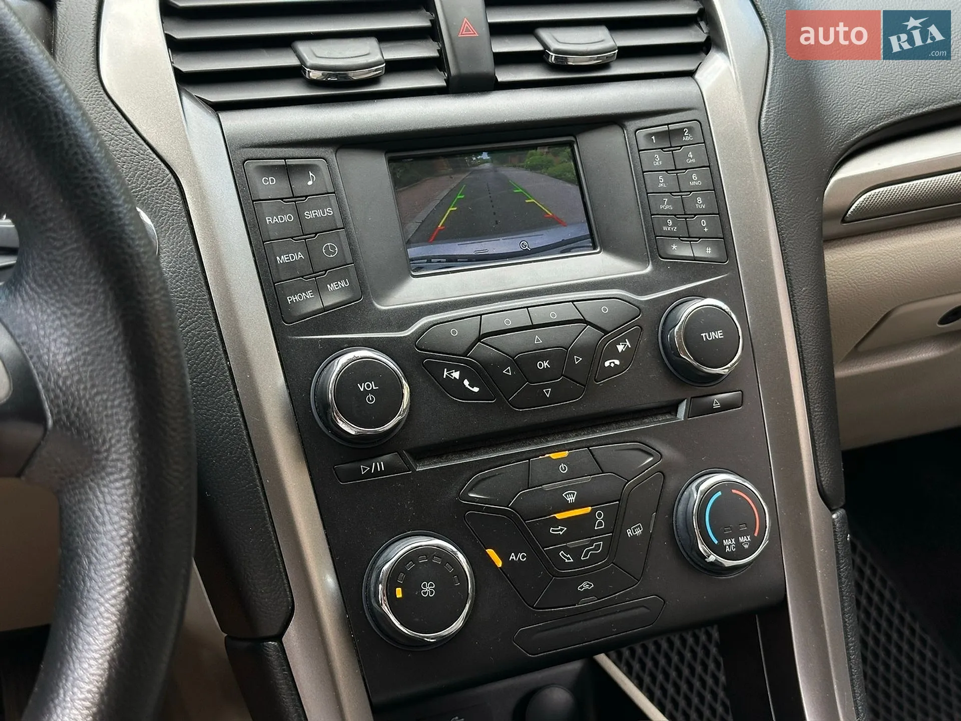 2016 Ford Fusion - мініатюра 15