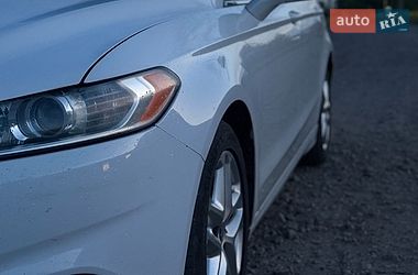 Седан Ford Fusion 2013 в Павлограді