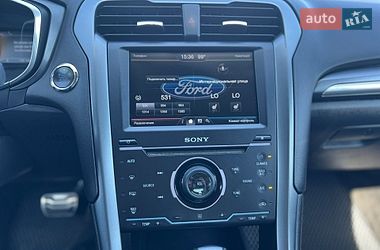 Седан Ford Fusion 2015 в Умани