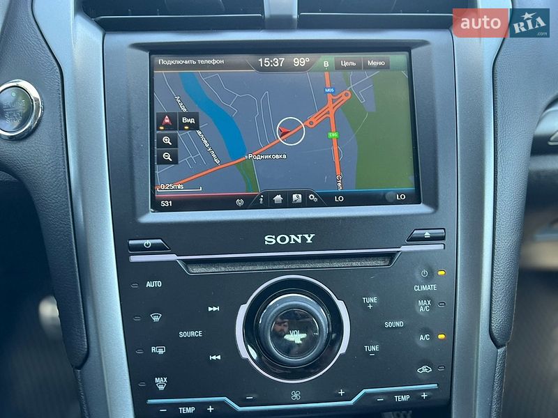 Седан Ford Fusion 2015 в Умани
