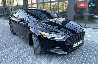 Седан Ford Fusion 2016 в Полтаве