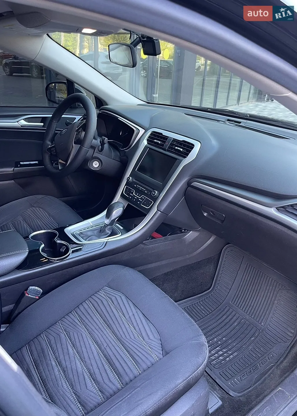 2016 Ford Fusion - мініатюра 21