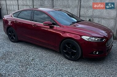 Седан Ford Fusion 2015 в Днепре