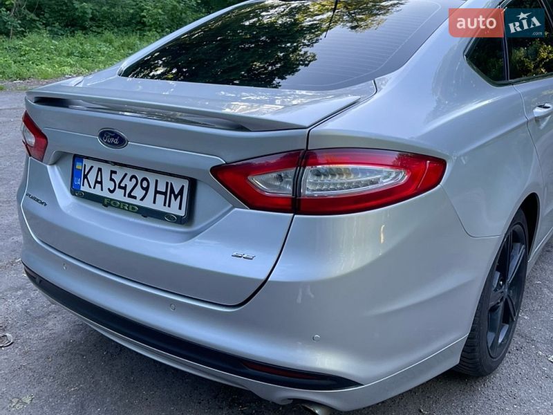 Седан Ford Fusion 2016 в Киеве