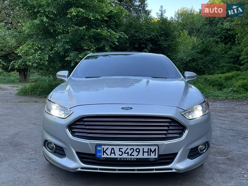 Седан Ford Fusion 2016 в Киеве