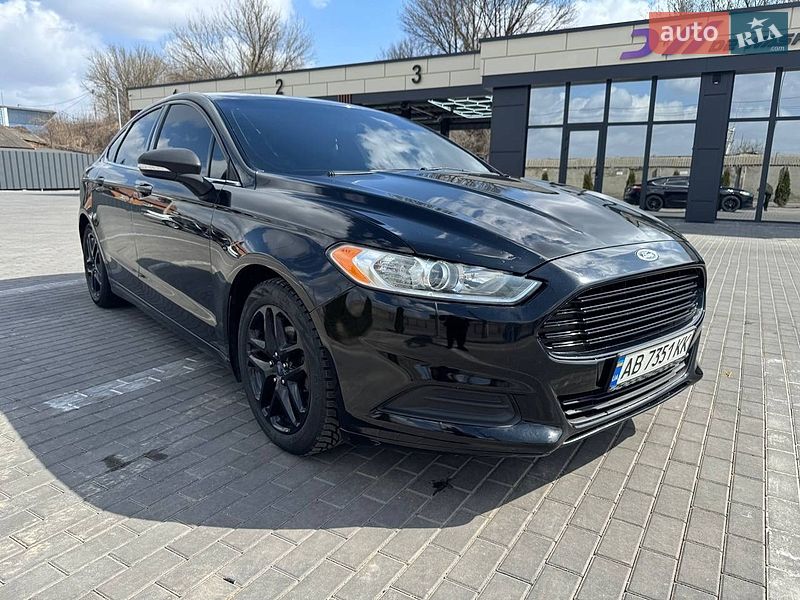 Седан Ford Fusion 2015 в Вінниці