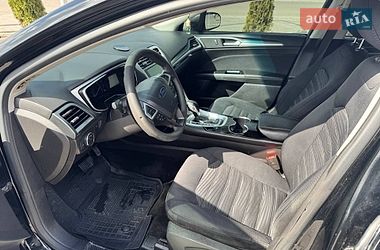 Седан Ford Fusion 2015 в Вінниці