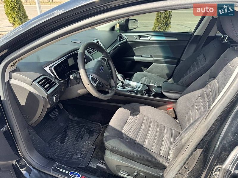 Седан Ford Fusion 2015 в Вінниці