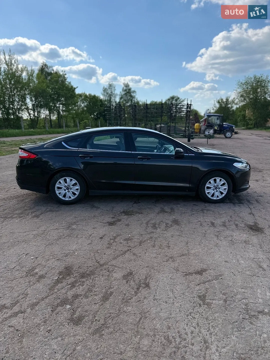 2013 Ford Fusion - мініатюра 11
