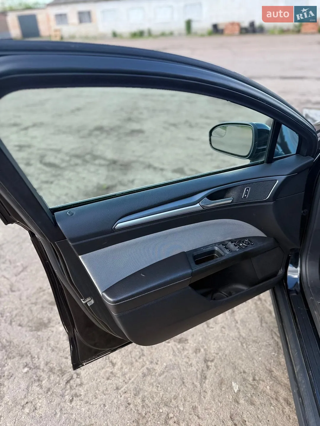 2013 Ford Fusion - мініатюра 17