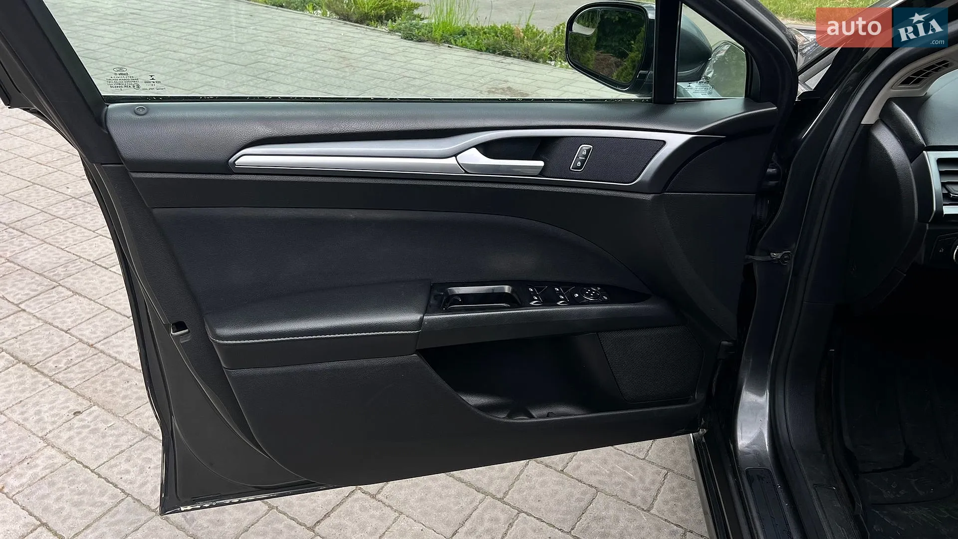2016 Ford Fusion - мініатюра 22
