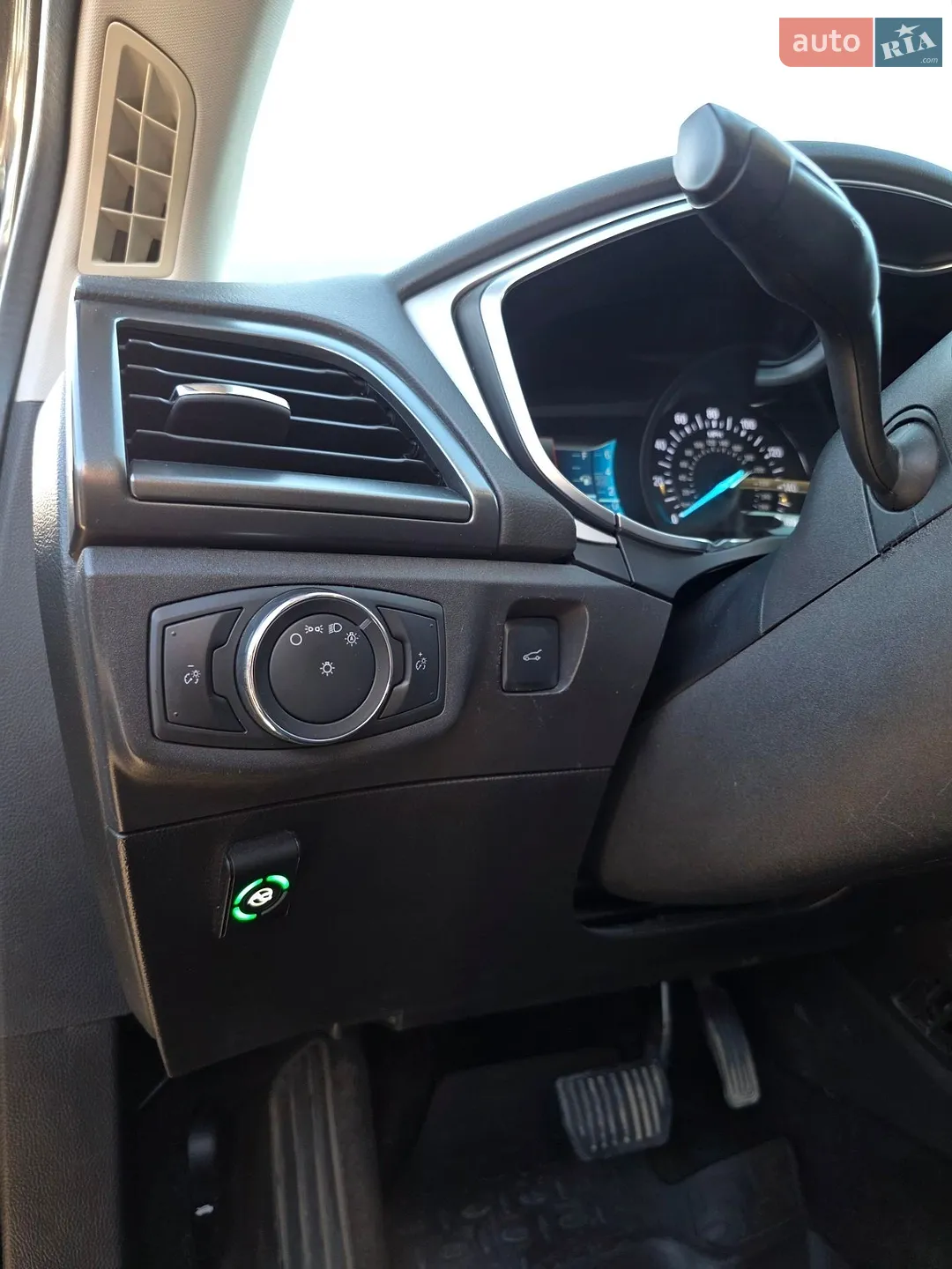 2014 Ford Fusion - мініатюра 14