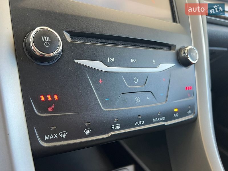Седан Ford Fusion 2013 в Николаеве