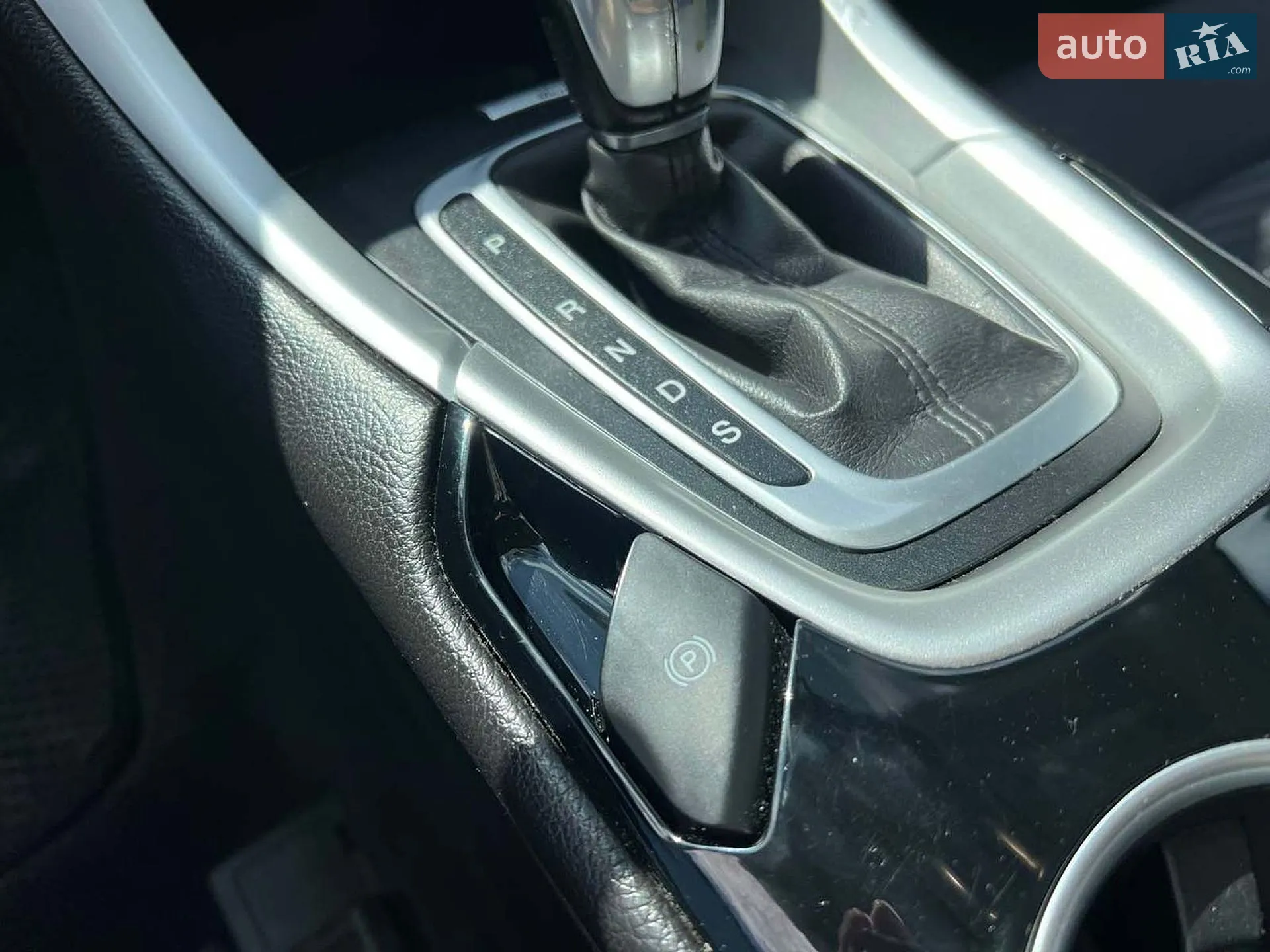 2015 Ford Fusion - мініатюра 31