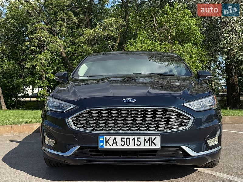 Седан Ford Fusion 2019 в Києві