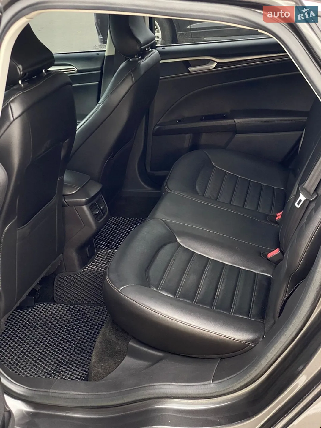 2015 Ford Fusion - мініатюра 14