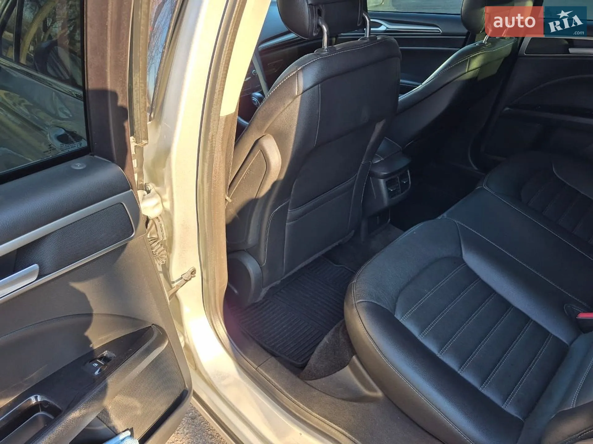 2014 Ford Fusion - мініатюра 12