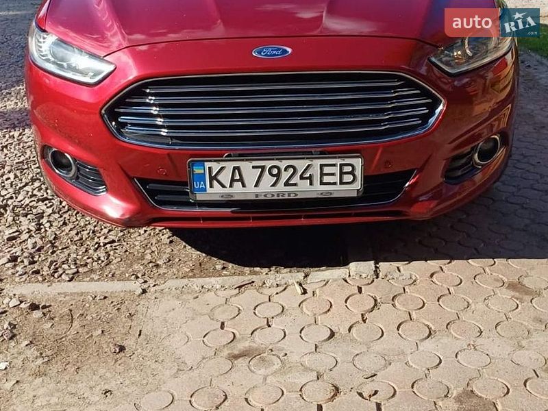 Седан Ford Fusion 2014 в Вишневому