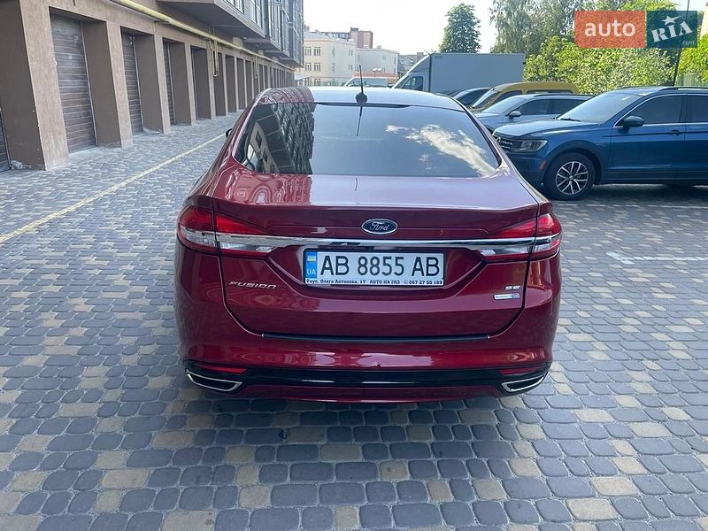 Седан Ford Fusion 2016 в Вінниці